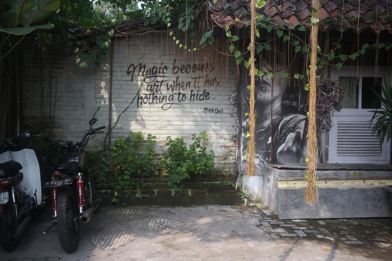 يوغياكارتا Abrakadabra! Artbnb المظهر الخارجي الصورة