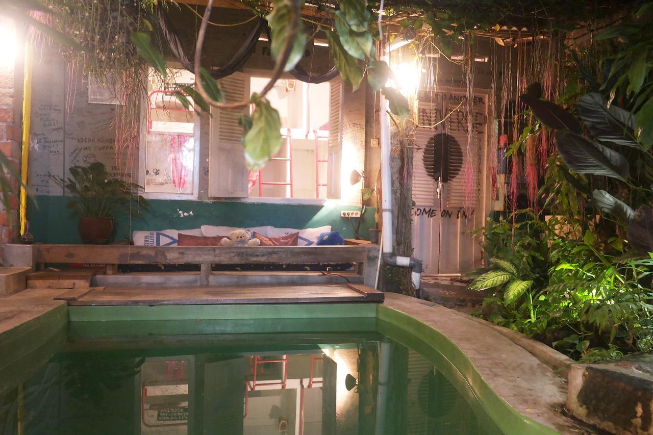 يوغياكارتا Abrakadabra! Artbnb المظهر الخارجي الصورة